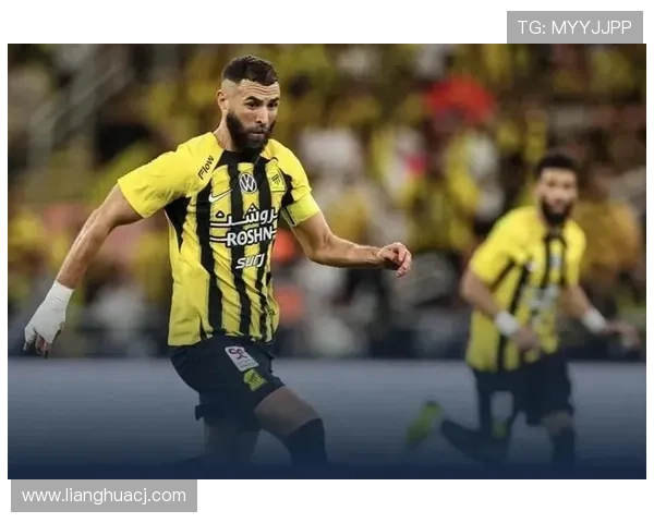 吉达联合本赛季表现波动，球队重回巅峰之路是否面临阶段性考验