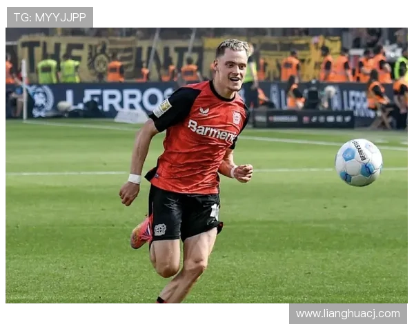 奥尔莫突破拜仁防线与创造表现解析