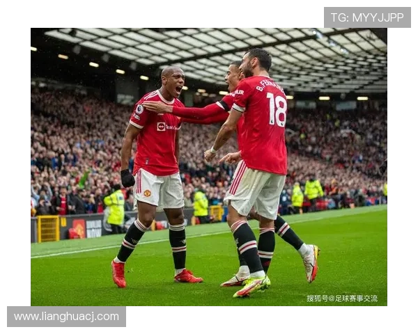 曼联重建进程混乱,战略缺失问题逐步反映在赛季表现与竞争格局中 曼联重建进程混乱,战略缺失问题逐步反映在赛季表现与竞争格局中